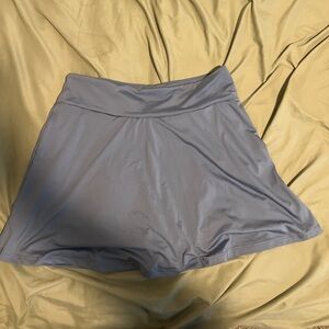 SHEIN pale blue-grey skort
Wicking material
Size Large